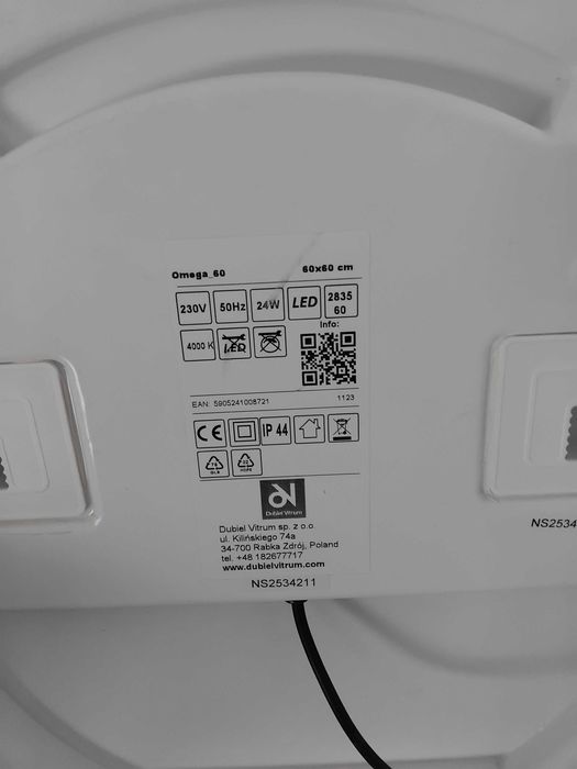 Lustro łazienkowe podswietlane