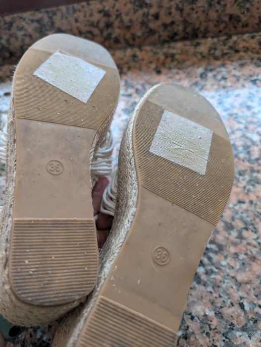Socas de corda .