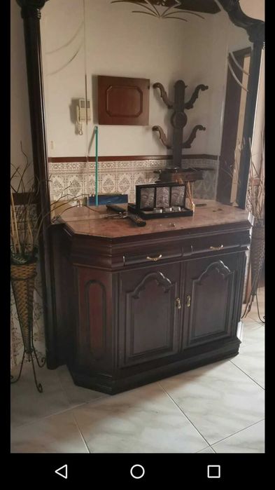 Móvel de Hall com espelho