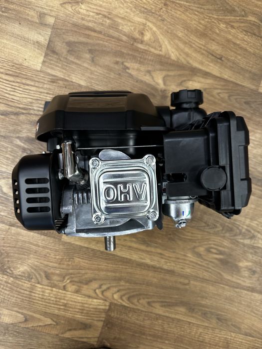 Двигун чотирьохтактний газонокосарки Loncin