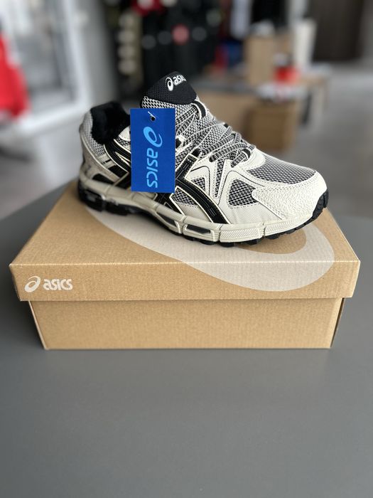 Чоловічі кросівки Asics,термо.