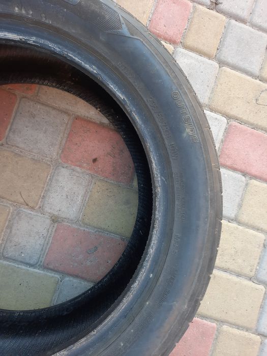 Продам резину 235 50 r18