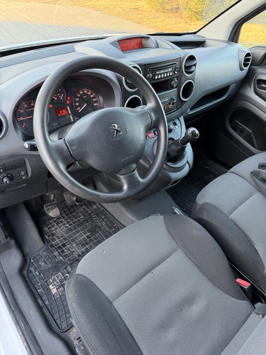 Peugeot Partner 1.6 HDI Salon PL 3-osobowy 100% Bezwypadkowy