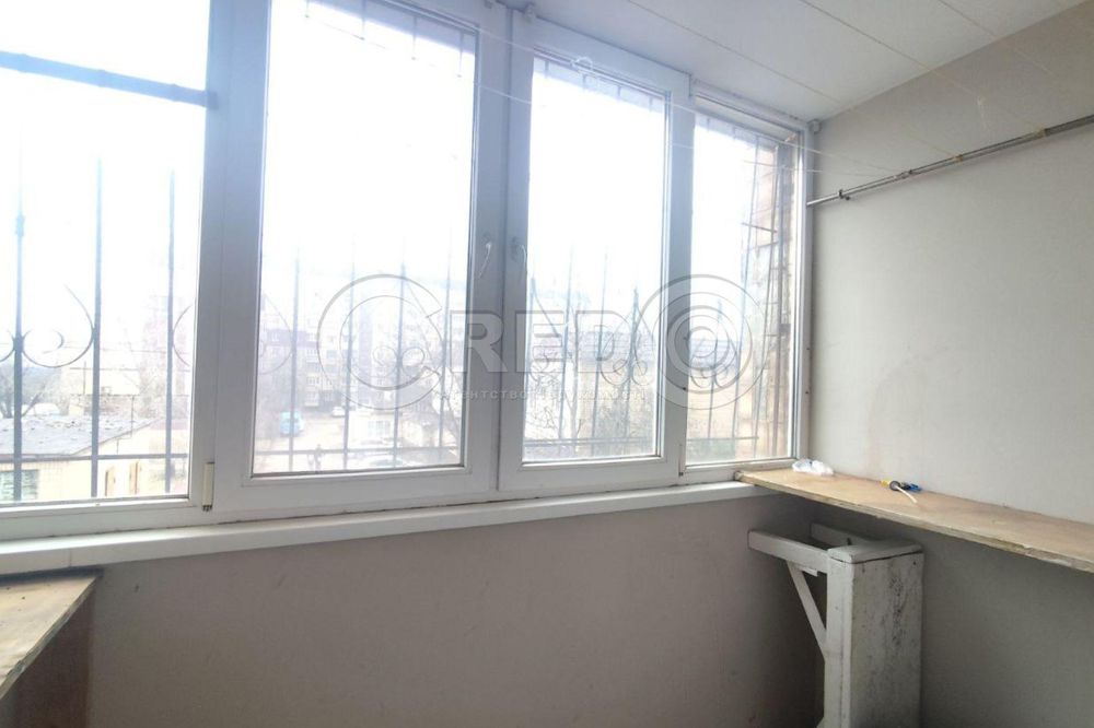 Продаж 3кімнатної квартири. вул. П. Глазового, 22.