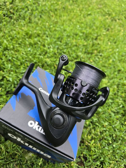 Kołowrotek Okuma Custom Black Feeder CLXF-55F Super Stan !