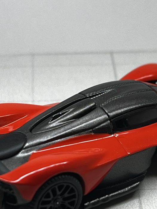 Aston Martin Valkyrie Mini GT