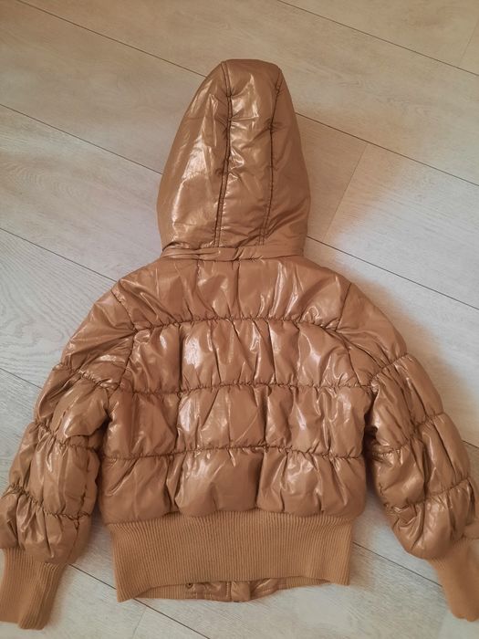 Курточка для дівчинки