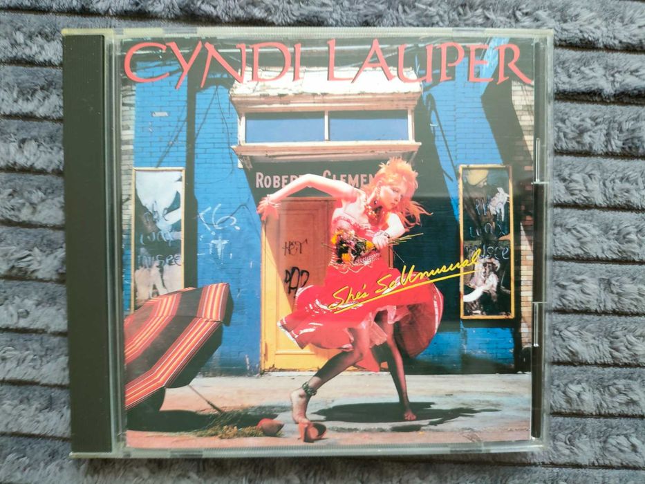 Cyndi Lauper - She'So Unusual  ( japan bez obi )