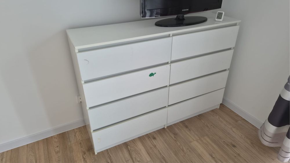 Komoda biała sprzedam