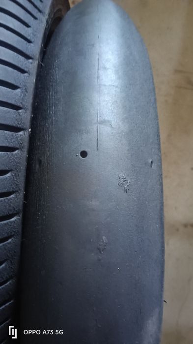 Pneus competição moto jantes 17