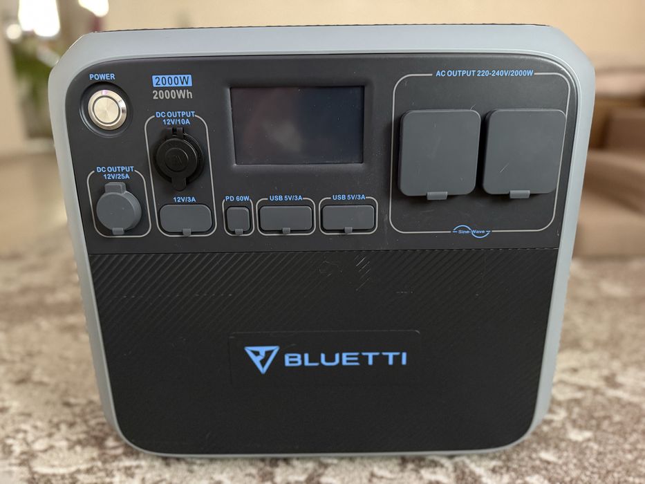 Зарядна станція Bluetti AC200P