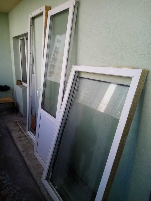 Продам металопластиковий балконний блок Б/У