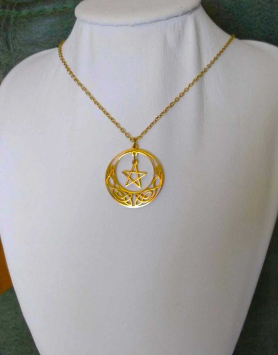 Colar Aço Dourado Retro c/ Padrão de Estrelas NOVO