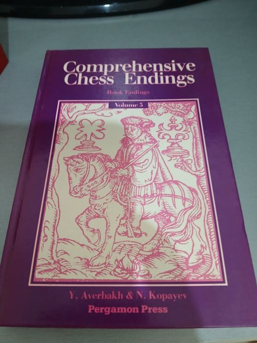 Estes são 5 volumes da série "Comprehensive Chess Endings"
