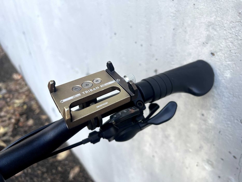 Bicicleta RIVERSIDE 500 C6 com smartphone holder e bike lock SIZE L