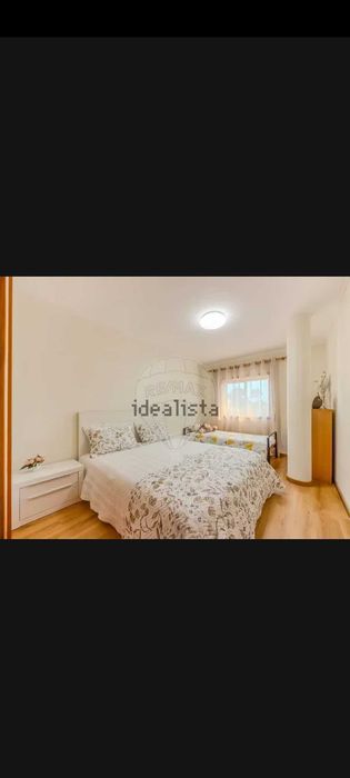 Apartamento T1 FURADOURO