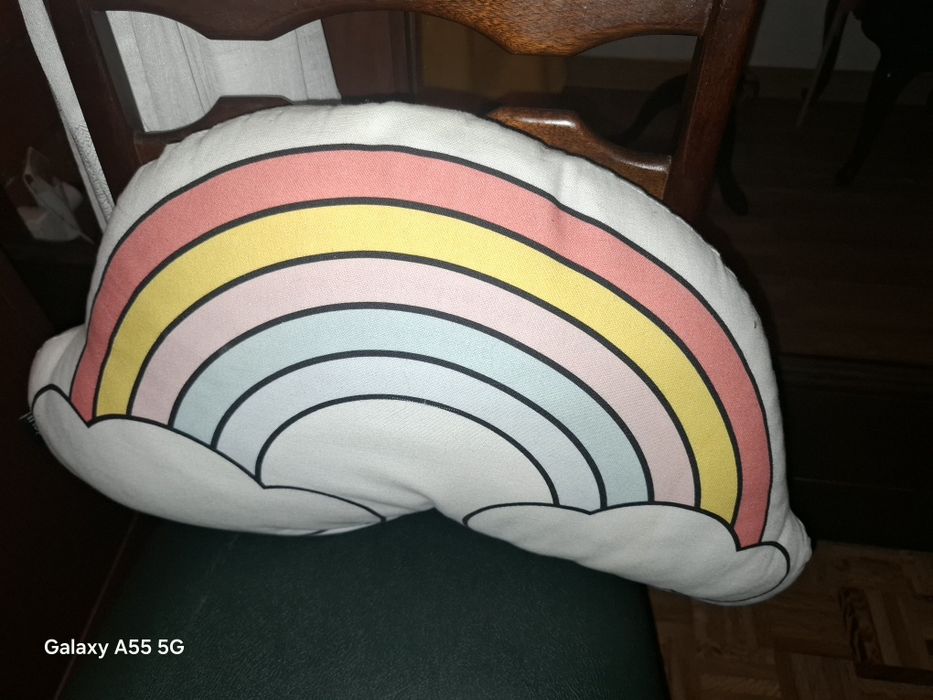 Almofada arco íris