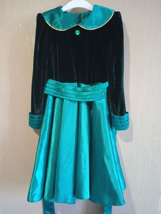 Костюм Ялинка на 5-7 років