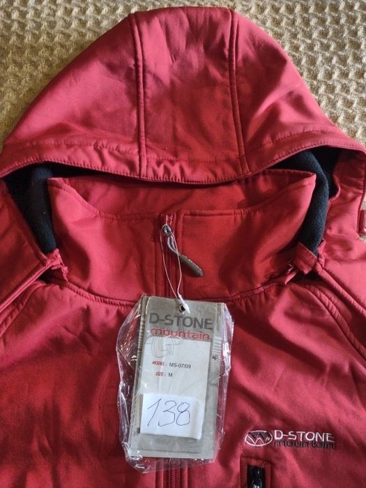 138  bluza ,,WINDSTOPPER",D-STONE MOUNTAIN"młodzieżowa uniwer  rozm M