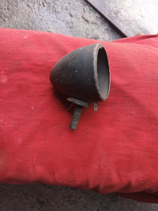 Cтеклышки подфарников ГАЗ-69, Газ-51, ЗиЛ-157. Шильдик Жигули.