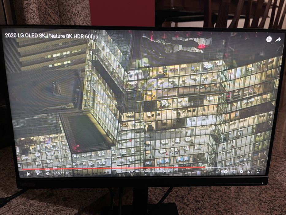 Vendo Monitor Phillips 22” - Full HD 221B8L