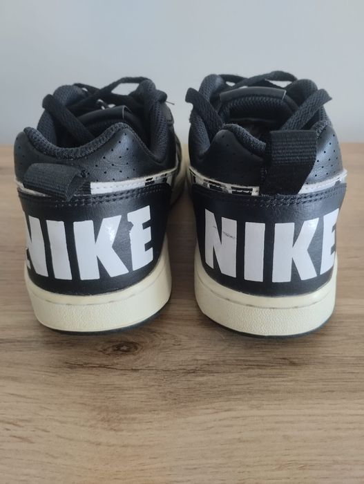 Nike Court Borough Low GS Preto EU 38.5
