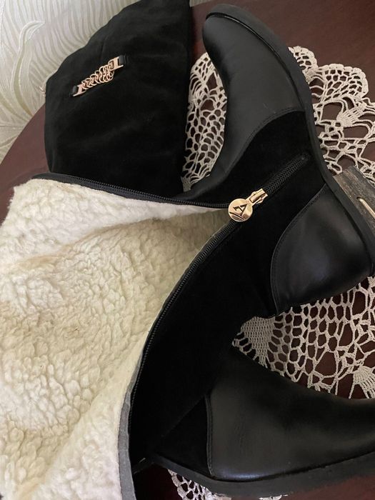 Зимові чоботи  ботфорти,шкіра,замш,40 р