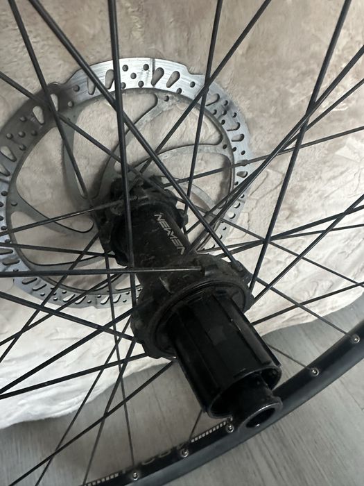 Sprzedam koła dt swiss 483d