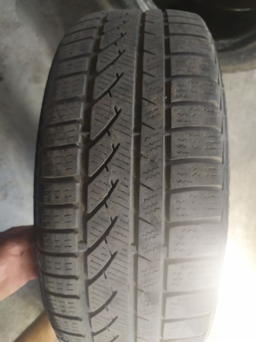 Продам шини continental