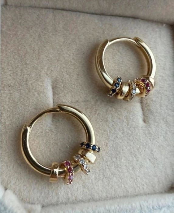 Pozłacane srebrne kolczyki kółka z zawieszkami