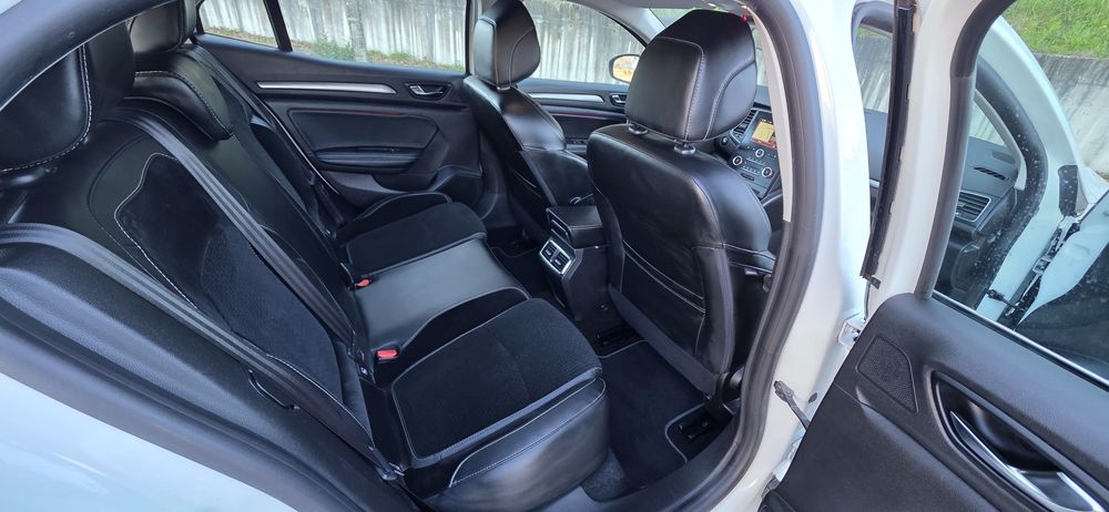 Megane IV dci 110cv Nacional