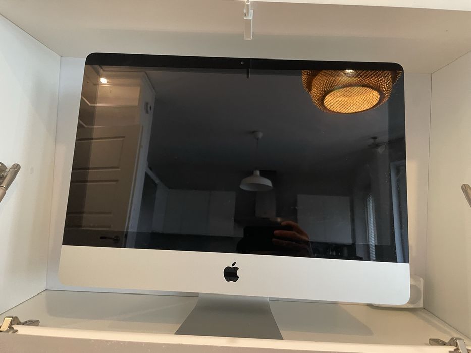 Apple Imac 2010 21.5 inch idealny stan