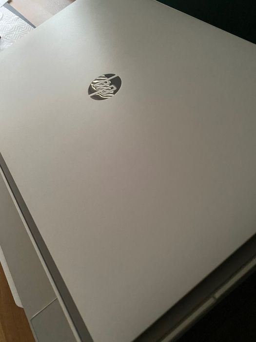 Urządzenie wielofunkcyjne HP DeskJet Plus Ink Advantage 6075 + tusze