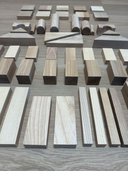 Набір дерев’яних кубиків для дитини