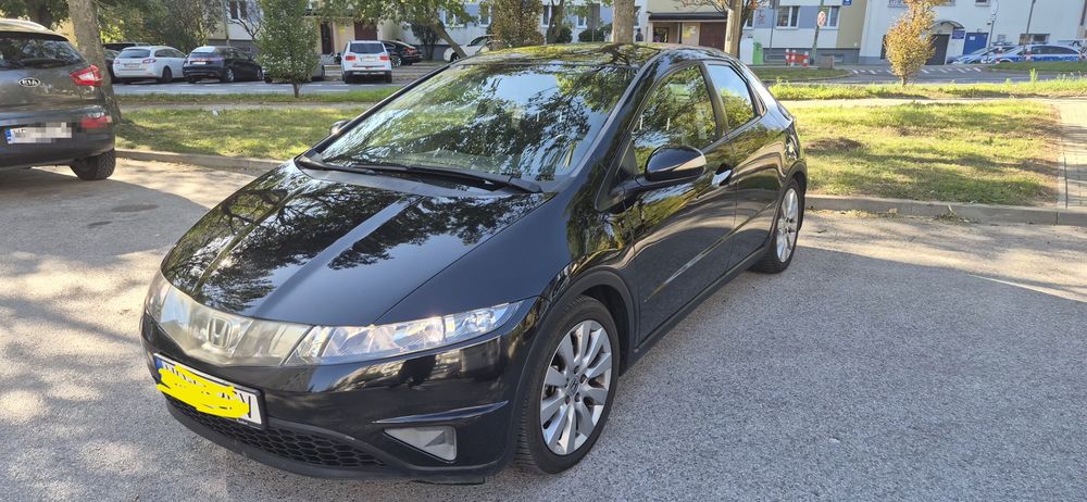 Honda Civic Ufo 1.8 benzyna