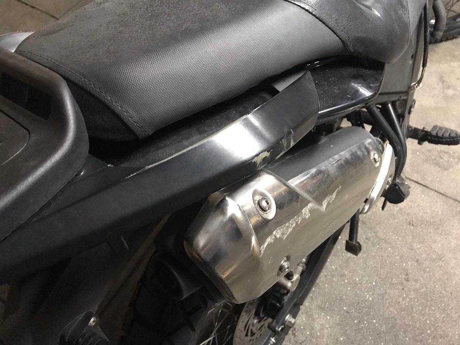 UM DSR 125 Adventure 2023 Preta