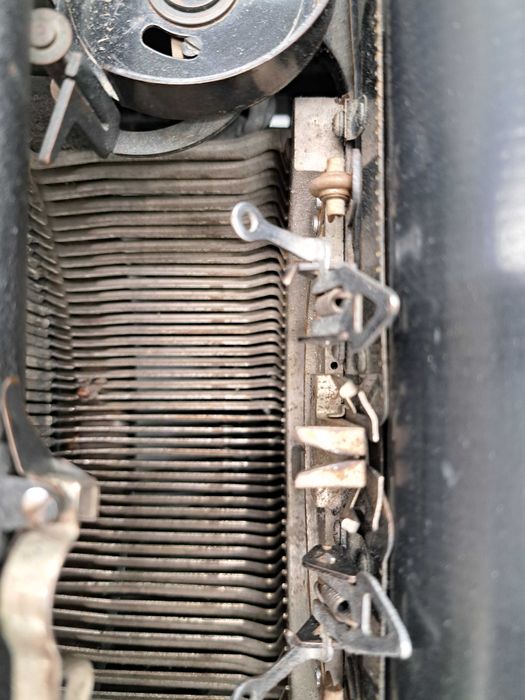 Maszyna do pisania Underwood Master czarna chromowane wstawki 1940 rok