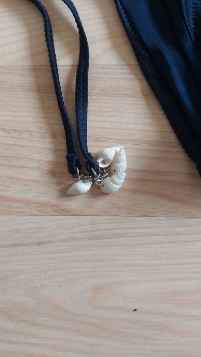 Dół od bikini z wiązaniem