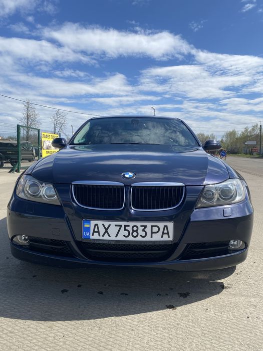 BMW e 90 2006 год.