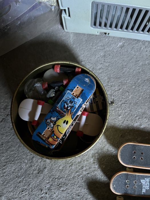 Fingerboard fingersnowboard techdeck deskorolka handboard