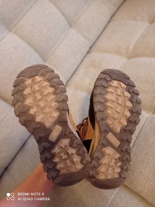 Buty trekkingowe Reserved 33