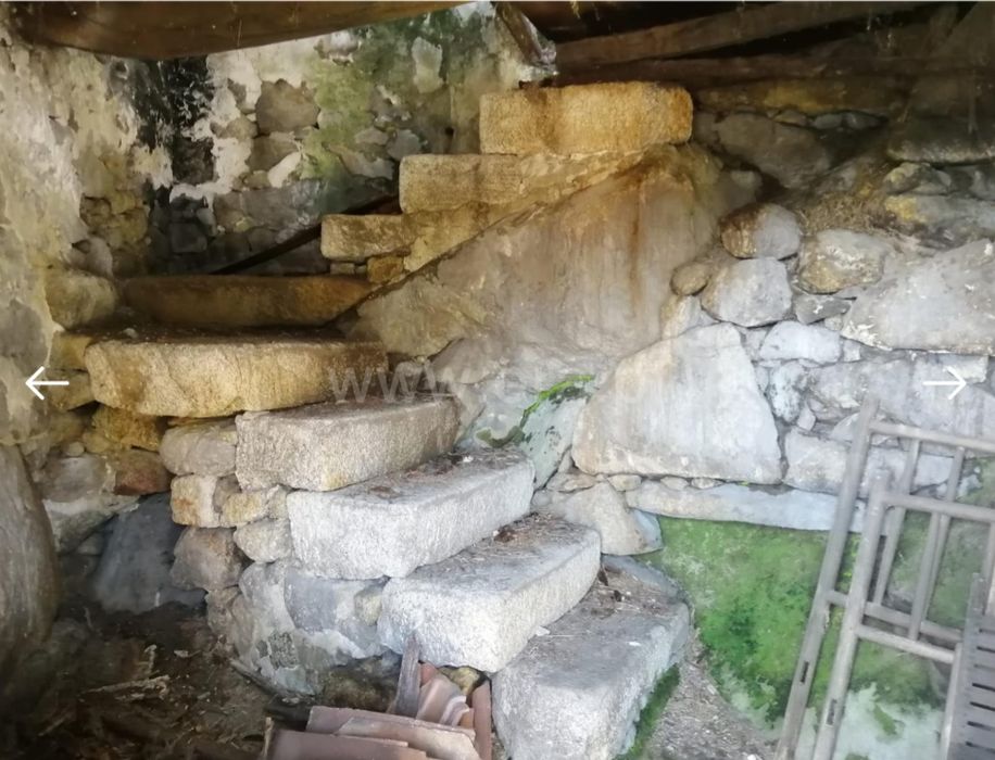 Casa de aldeia para recuperar