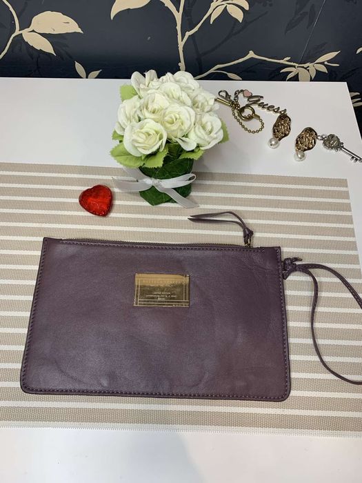 Bottega Veneta Italy,оригінал, нат.кожа,ідеал