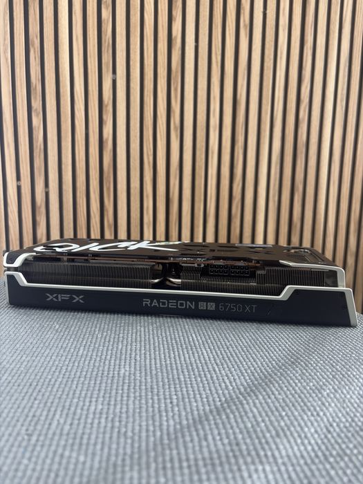 XFX Radeon RX 6750XT SpeedSter Qick319 12GB GDDR6