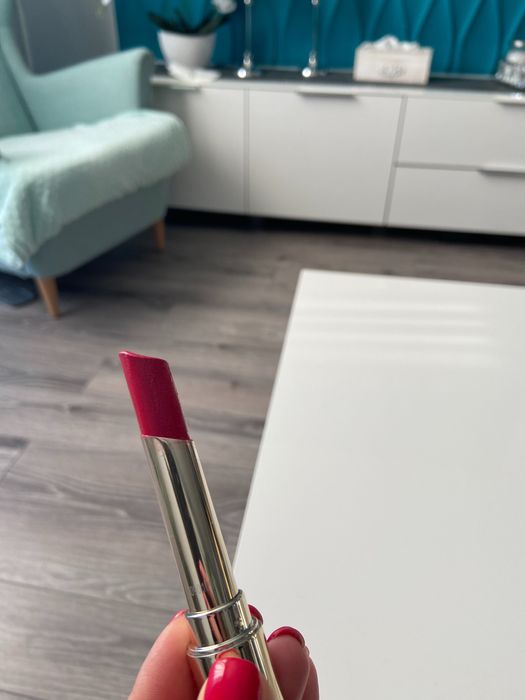 Szminka firmy clarins