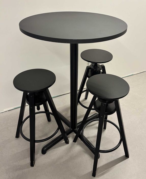 Banco Alto - Pretos (IKEA DALFRED)