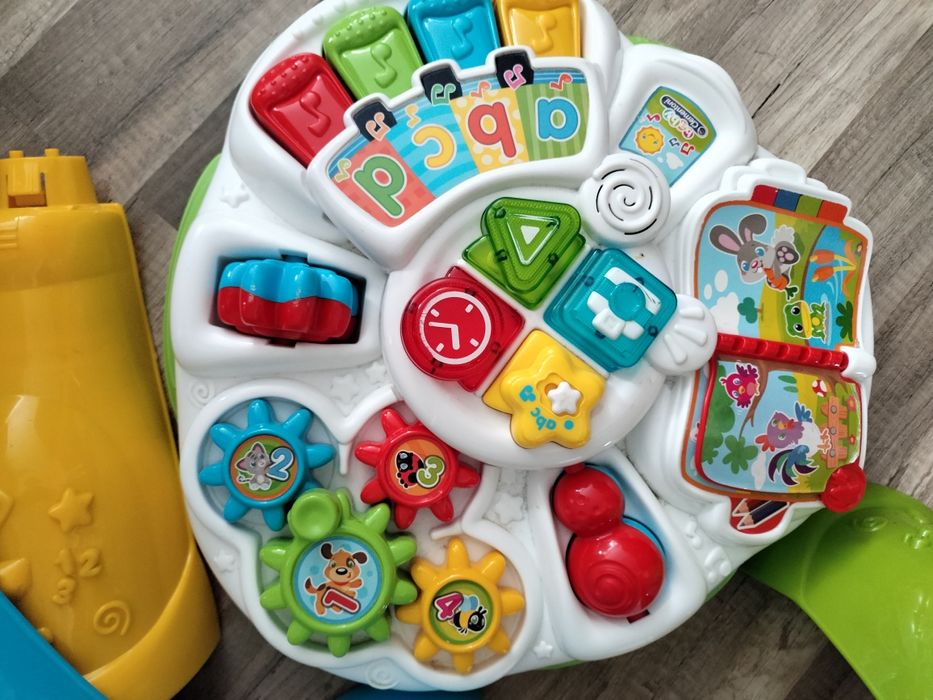 Stoliki edukacyjne Clementoni Activity