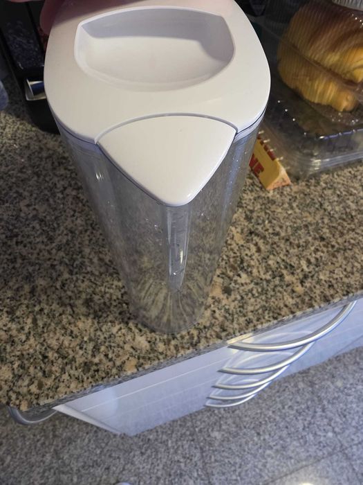Jarra Brita 2.4L