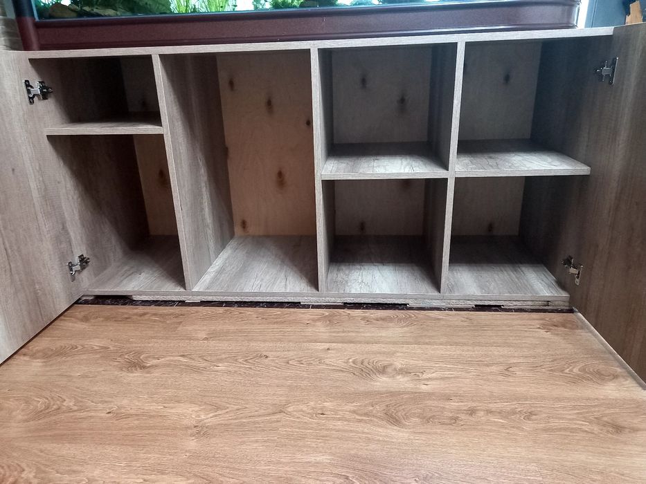 Тумба  - новая..