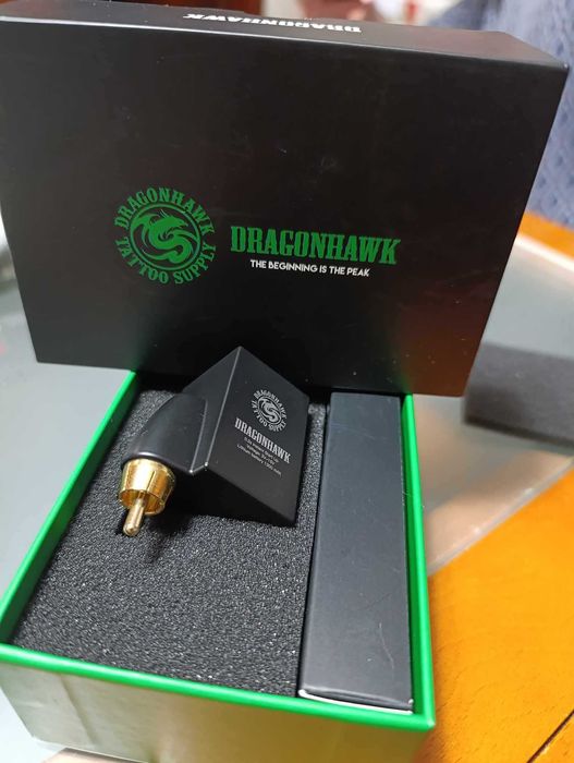 Caneta e bateria de tatuagem